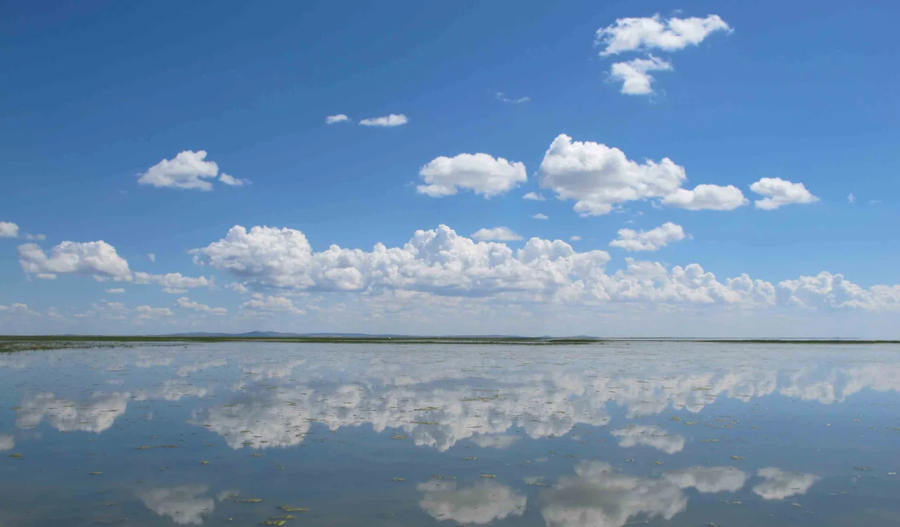 Hulun Lake, Inner Mongolia, China